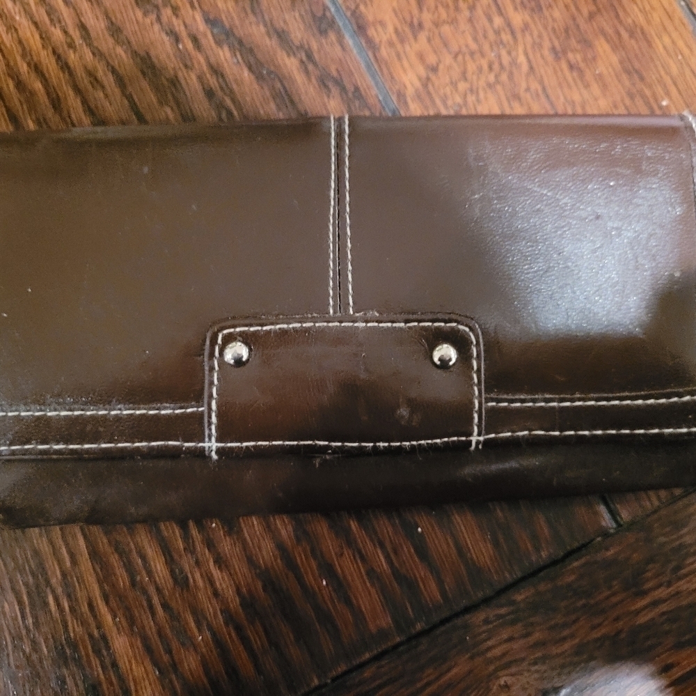 Leather womens wallet